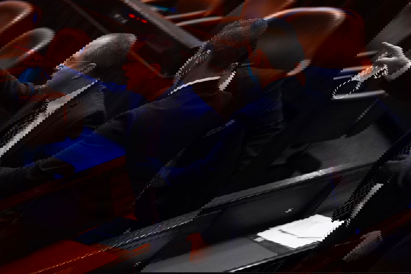 אושרה הטבה לחרדים; הח"כ שהתנגד - הוצא מהאולם