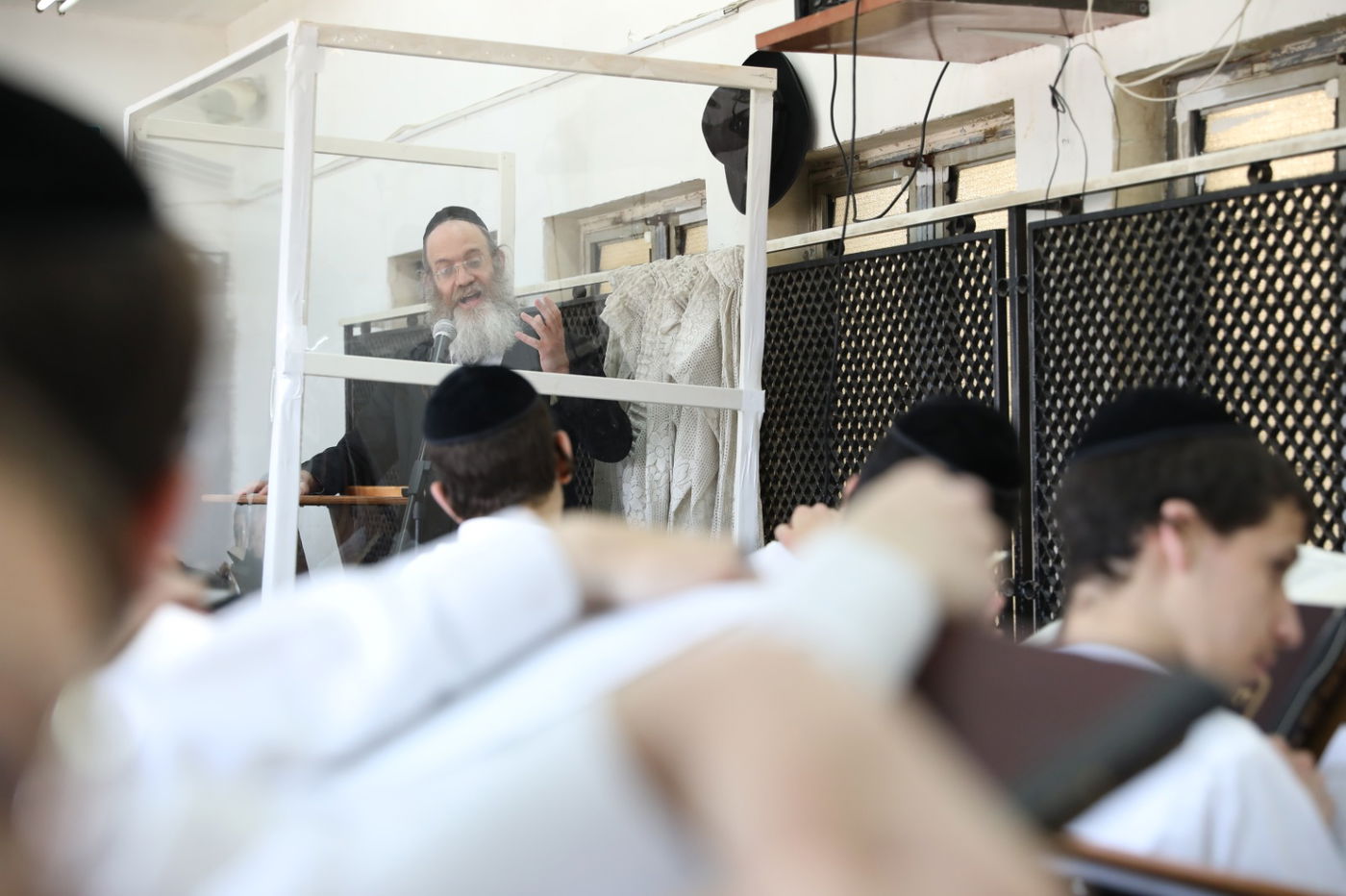 פתיחת 'זמן קיץ', בישיבת פוינבז'