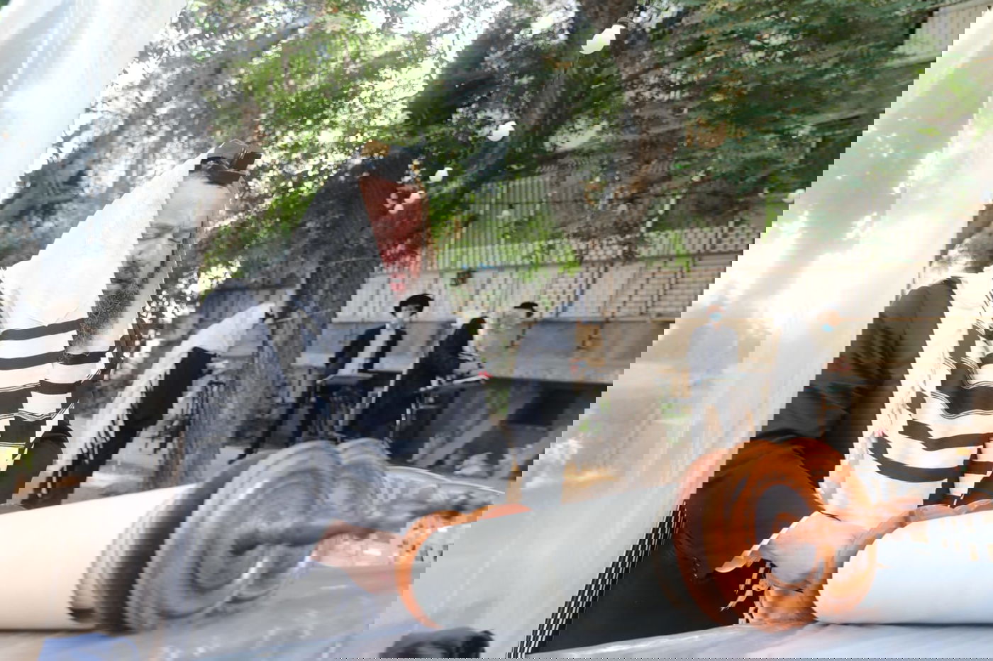 ה'חזונאישניקים' חזרו למנייני החצרות • צפו