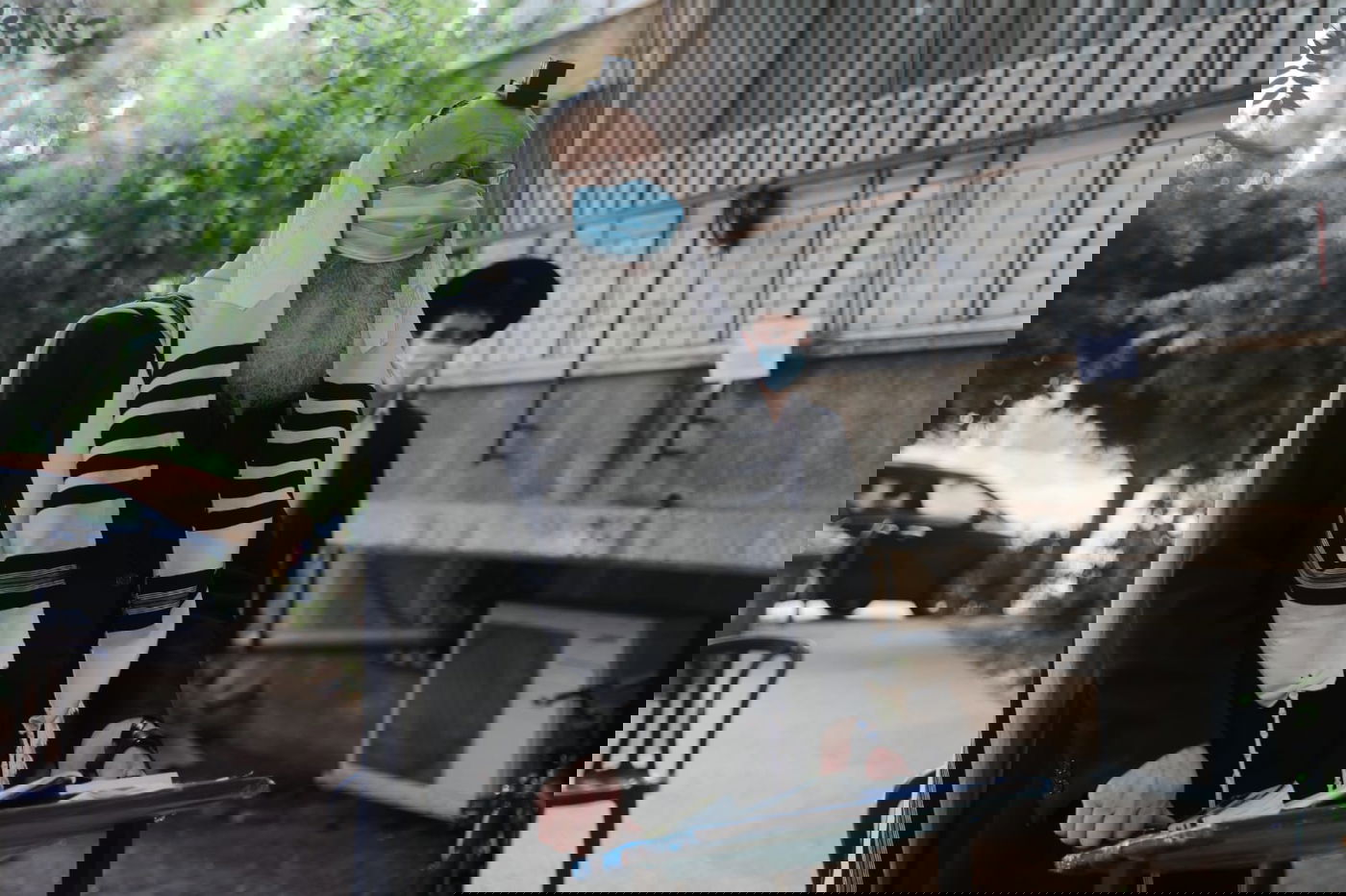 ה'חזונאישניקים' חזרו למנייני החצרות • צפו