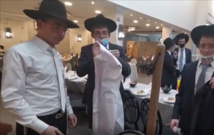 החתן מתארגן בזריזות לחופתו