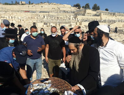 תיעוד: הרב שלום ארוש בציון ה'אור החיים'