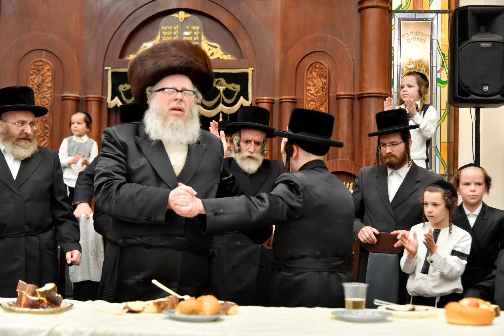 בבוהוש חגגו בר מצווה לנכד האדמו"ר