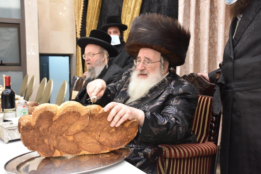 בספינקא ומאקאווא אשדוד חגגו בר מצווה לנכד האדמו"ר