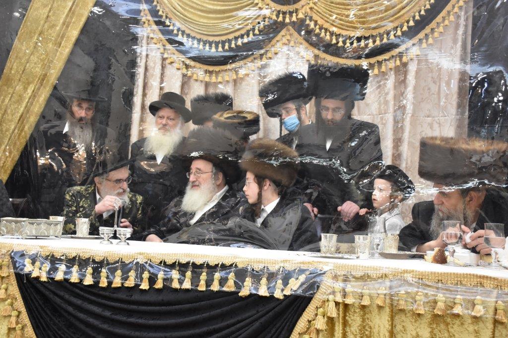 בספינקא ומאקאווא אשדוד חגגו בר מצווה לנכד האדמו"ר