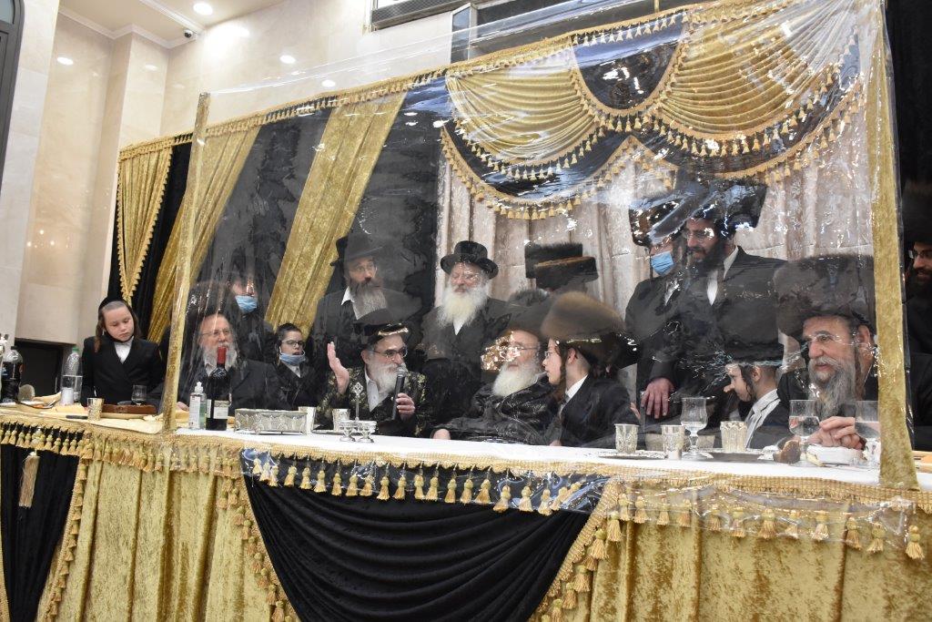 בספינקא ומאקאווא אשדוד חגגו בר מצווה לנכד האדמו"ר