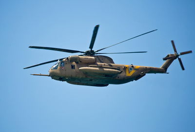 באמצע הטיסה: מנועי מסוק הרמטכ"ל כבו