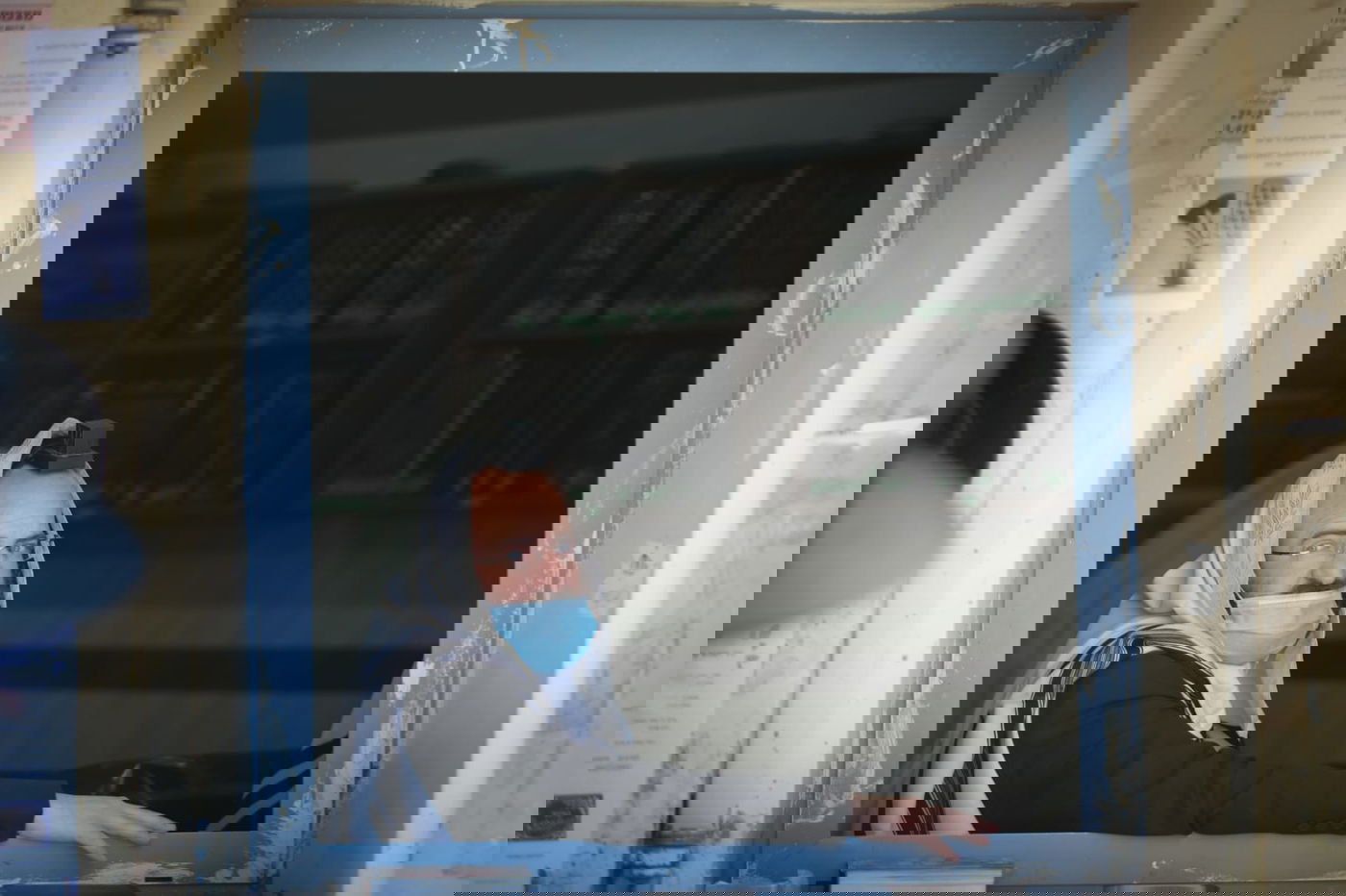 הסקרנים, הנמלטים והילדים; שעות ראשונות של סגר בביתר עילית