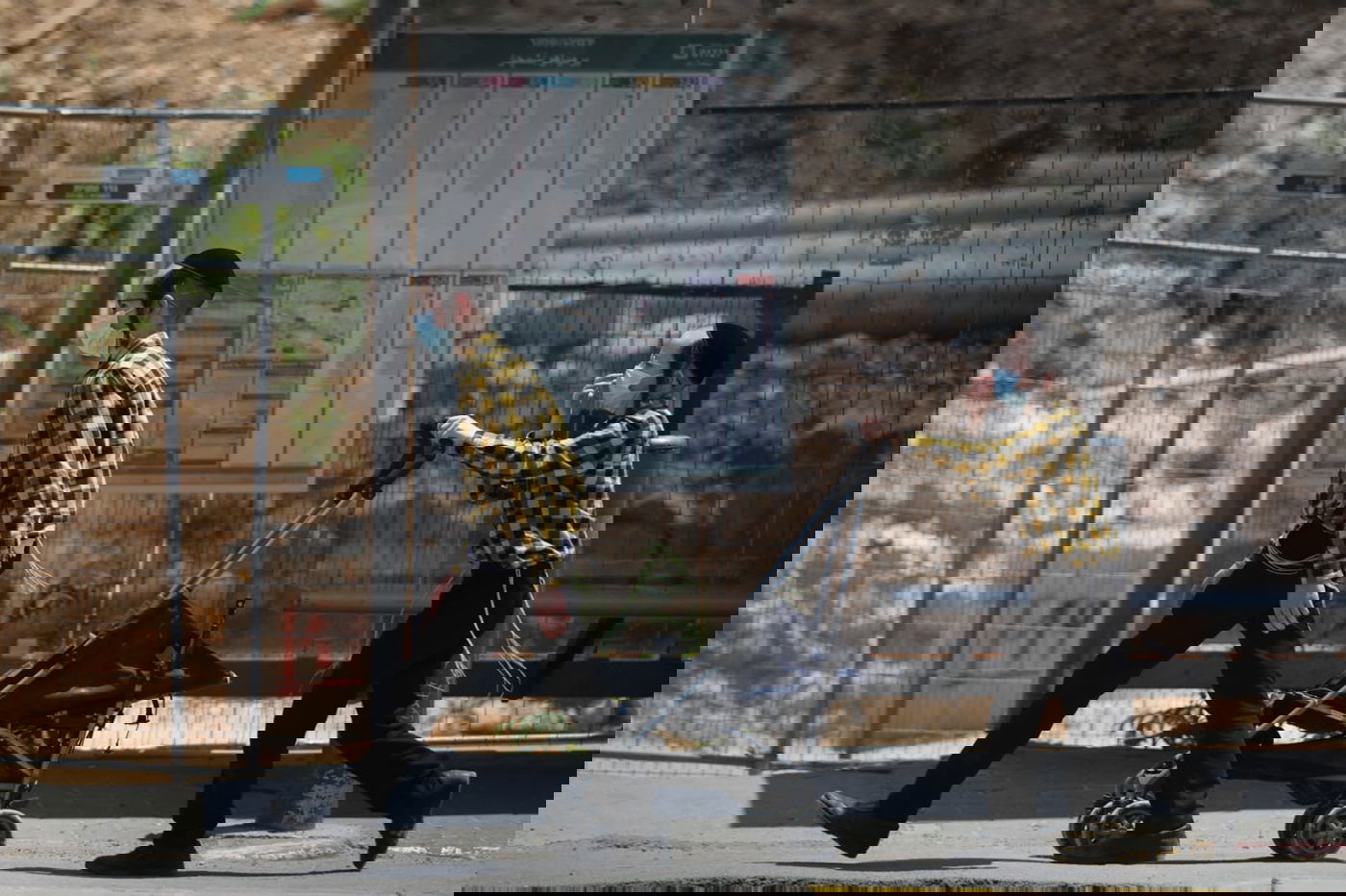 כך נראה תחילת הסגר בשכונות החרדיות