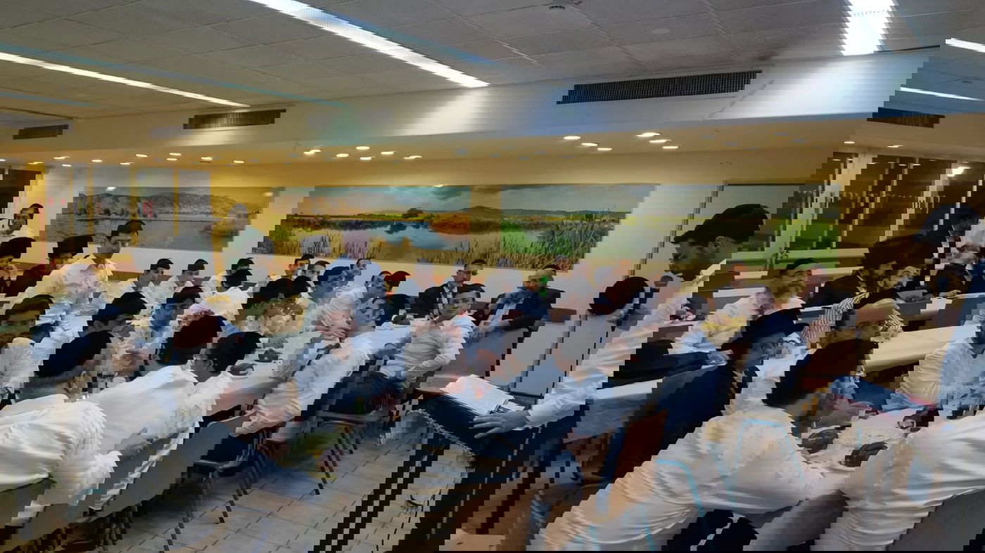 צפו: סיום הרמב"ם במלונית הקורונה ב'שניר'