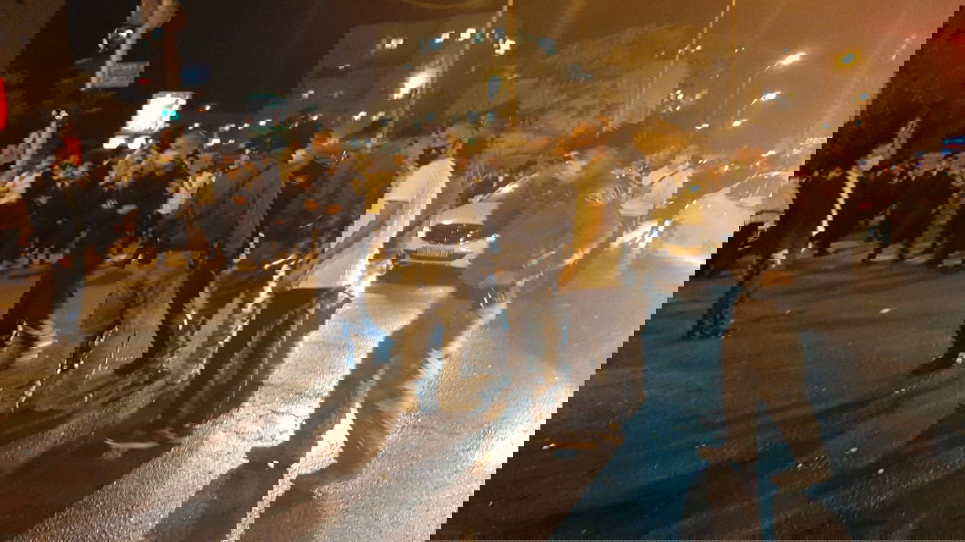 "למה אין לך מסיכה?!", תהה החרדי - וחטף מהשוטר אגרוף