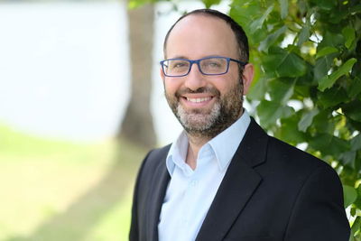 מאיר בן דרור במחרוזת "שפכי" ווקאלית