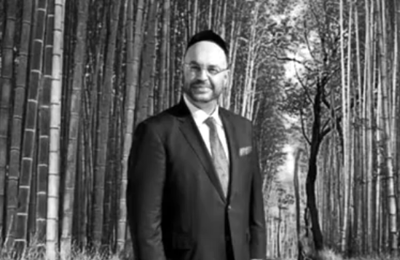 דודו דרעי בגרסה ווקאלית לשירו: פוסע בדרכים