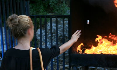 זריקת נרות לעילוי נשמת התנא