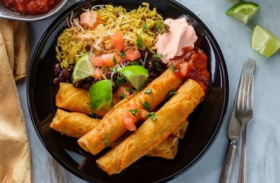 פלאוטה. רול טורטייה במילוי עוף