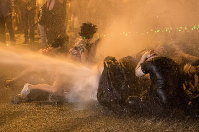 המחאה בירושלים. למצולמים אין קשר לנאמר בכתבה