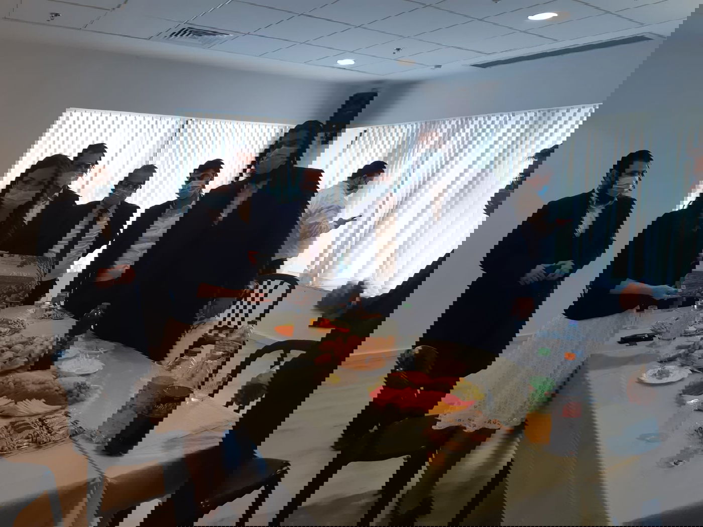 השרה ינקלביץ רתמה את גנץ לסייע לאלעד