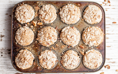 קטנים ומטריפים: מאפינס בננה ופירורים חלומיים