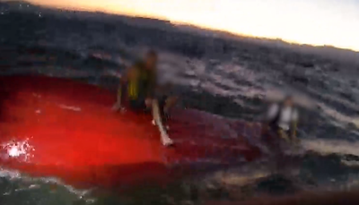 כך חולצו שלושה שנפלו למי הכנרת • תיעוד