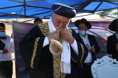 בראשות הראש"ל הגר"ש עמאר: תפילת לעצירת המגיפה