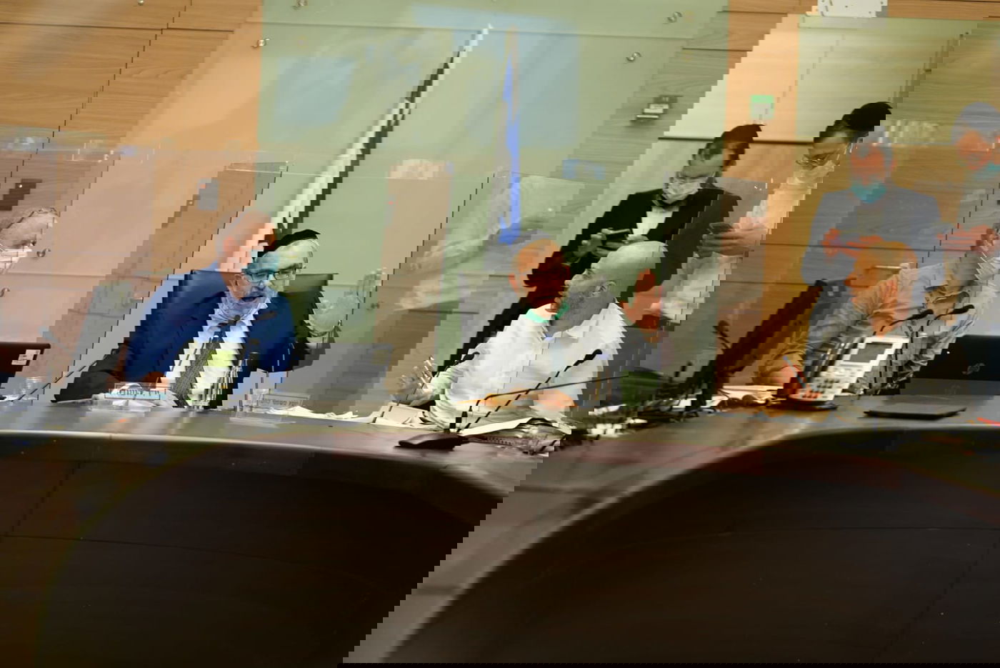 הדיונים על החוק בוועדת חוקה