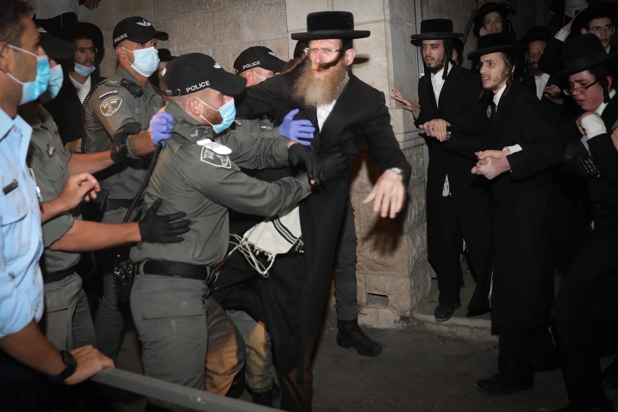 בשביל עצור אחד: מאות מפגינים, 13 עצורים