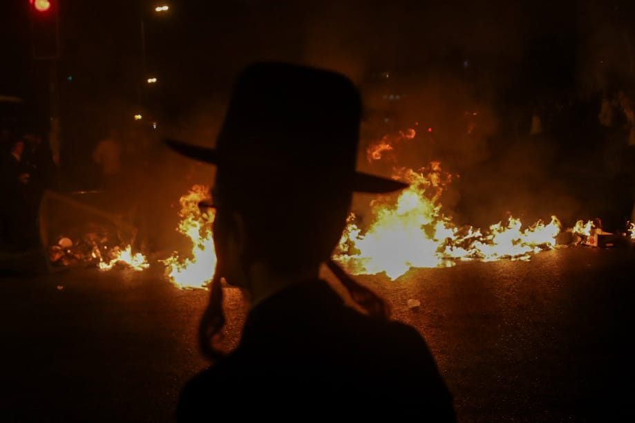 בשביל עצור אחד: מאות מפגינים, 13 עצורים