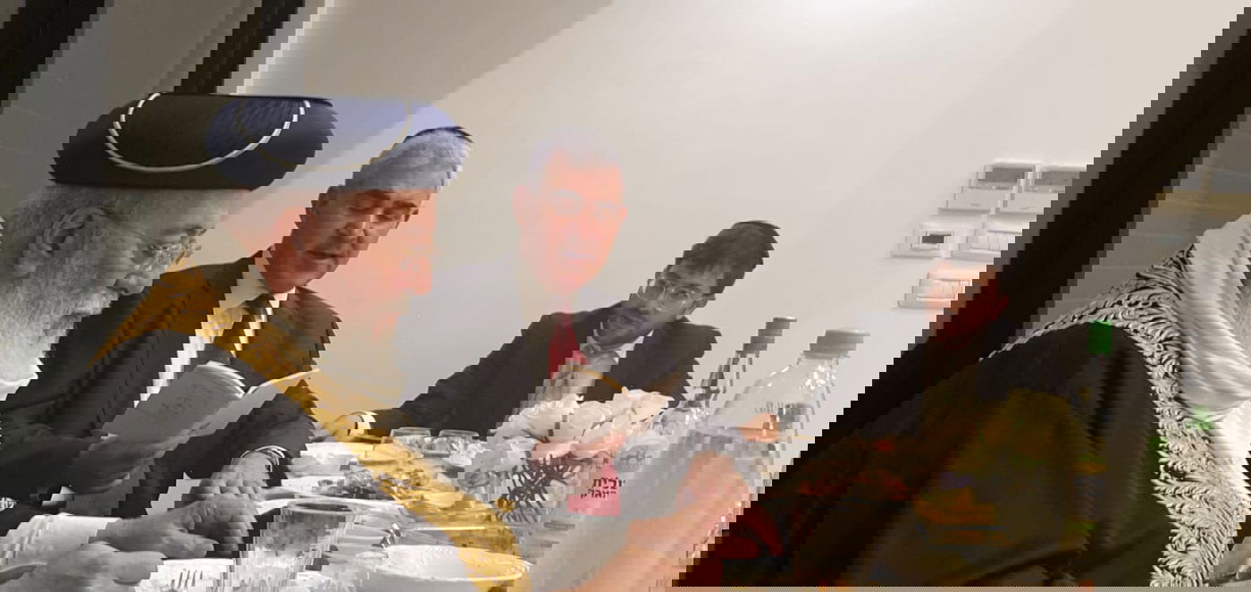 בפיוט הגאולה; כך הראשון לציון הגר"ש עמאר פתח את הצום