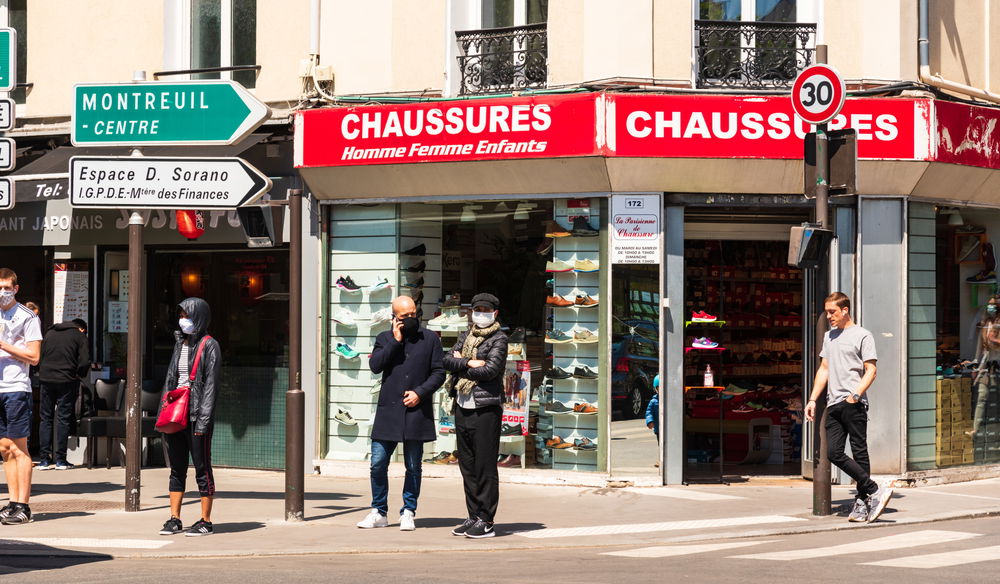 קורונה בפריז צרפת