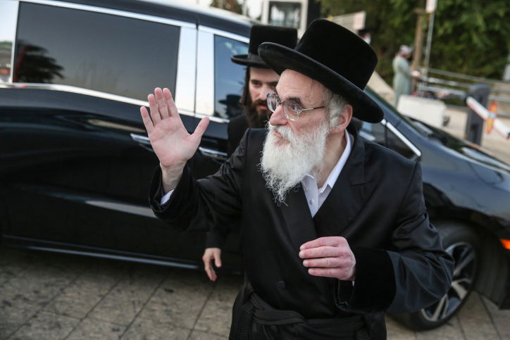 האדמו"ר מויז'ניץ עלה לרשב"י ונשא תפילה