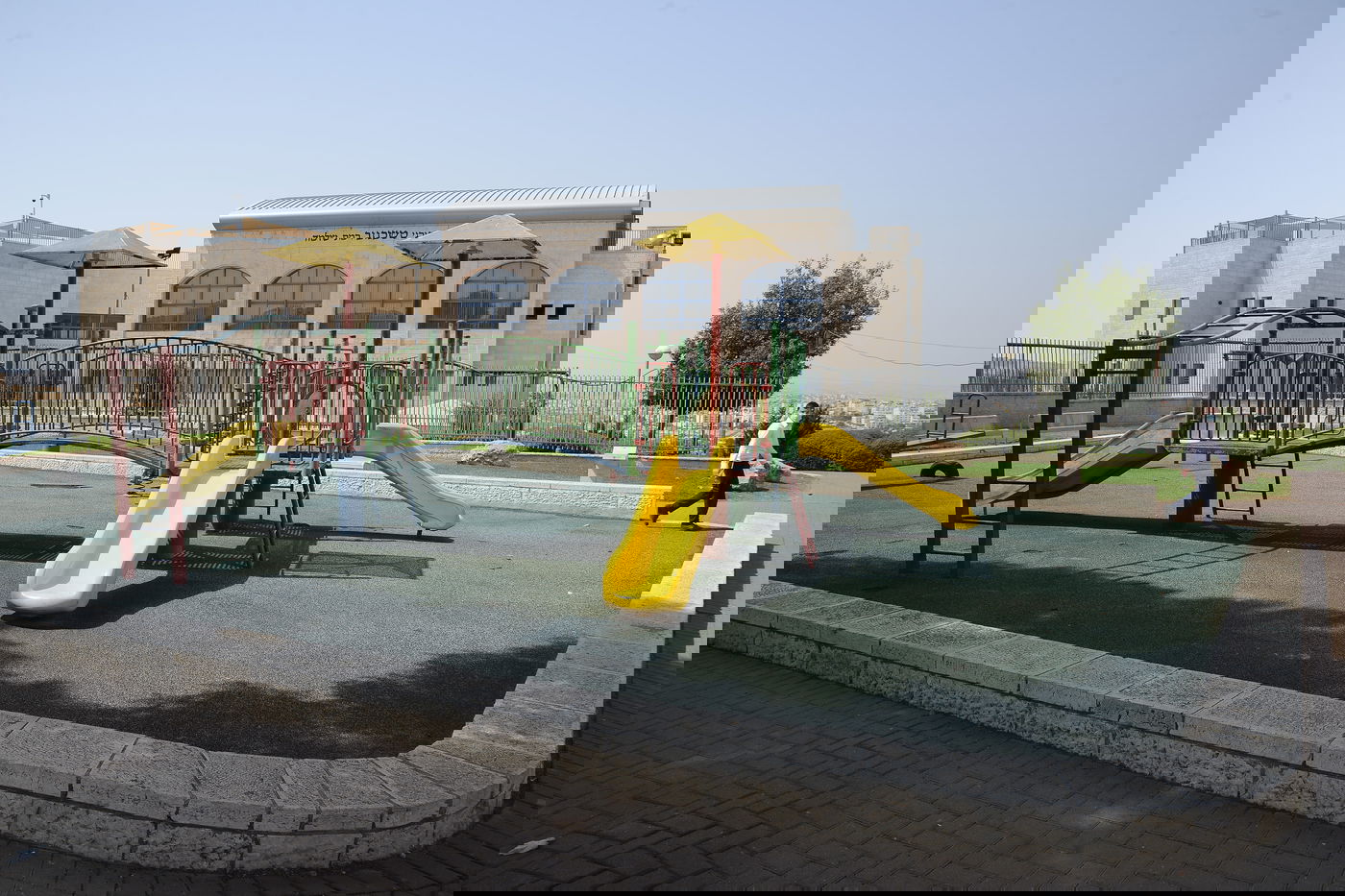 יום שרבי במיוחד בשכונת רמת שלמה • צפו