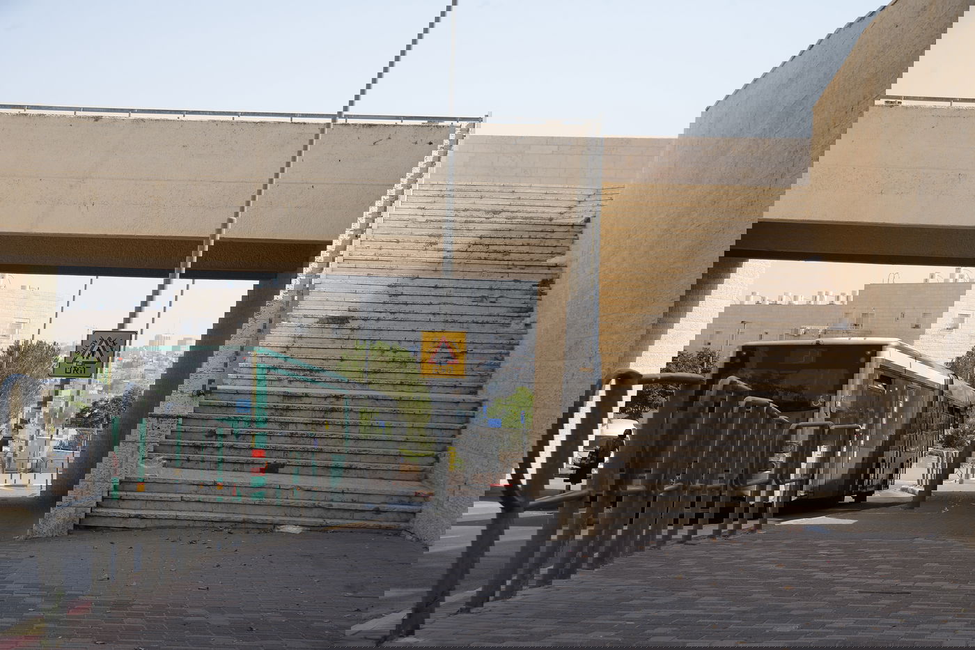 יום שרבי במיוחד בשכונת רמת שלמה • צפו