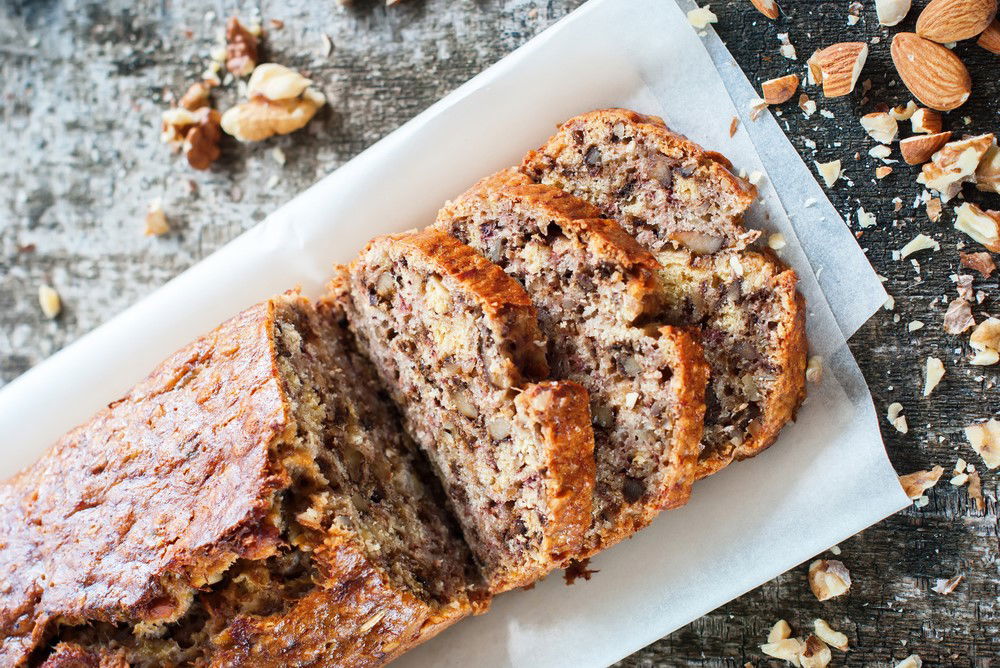 עוגת בננות עם שוקולד ואגוזים - מקמח כוסמין