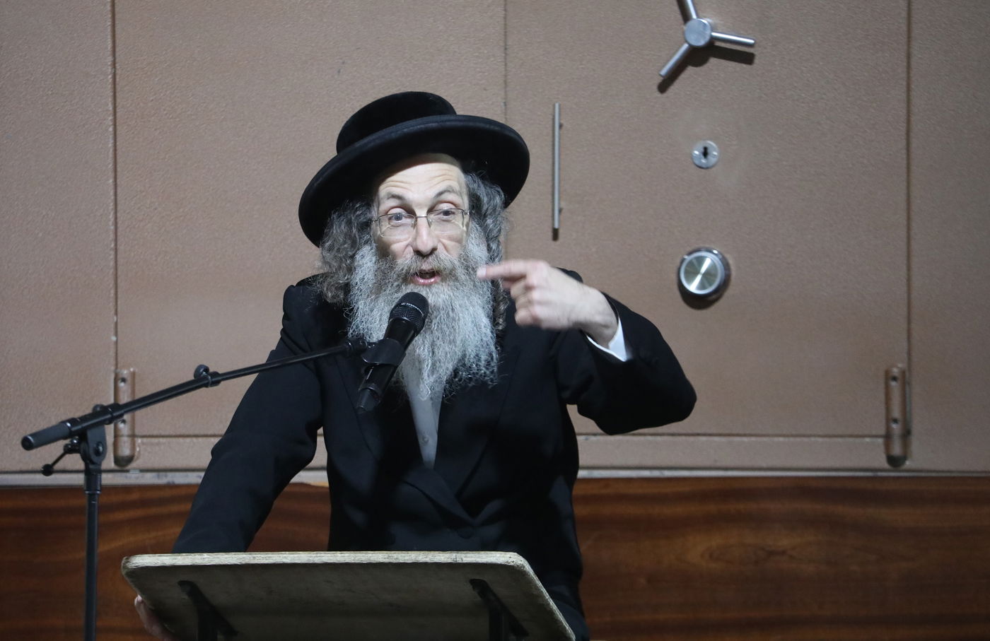 המשפיע רבי מיילך בידרמן קונן על החורבן ב'תולדות אהרן'