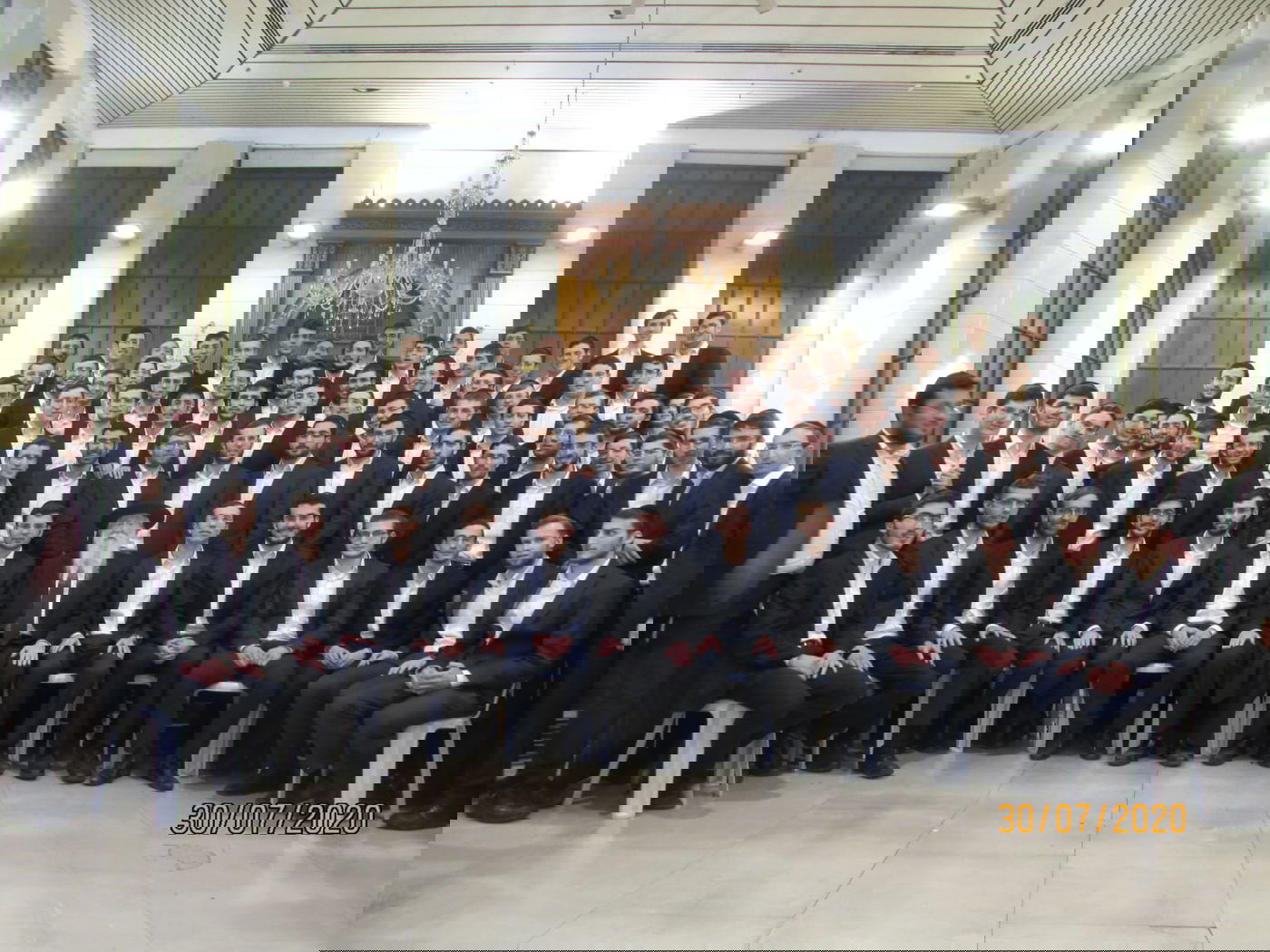 ביציאה ל'בין הזמנים': הגר"י רוזן הצטלם עם ה'שורדים'