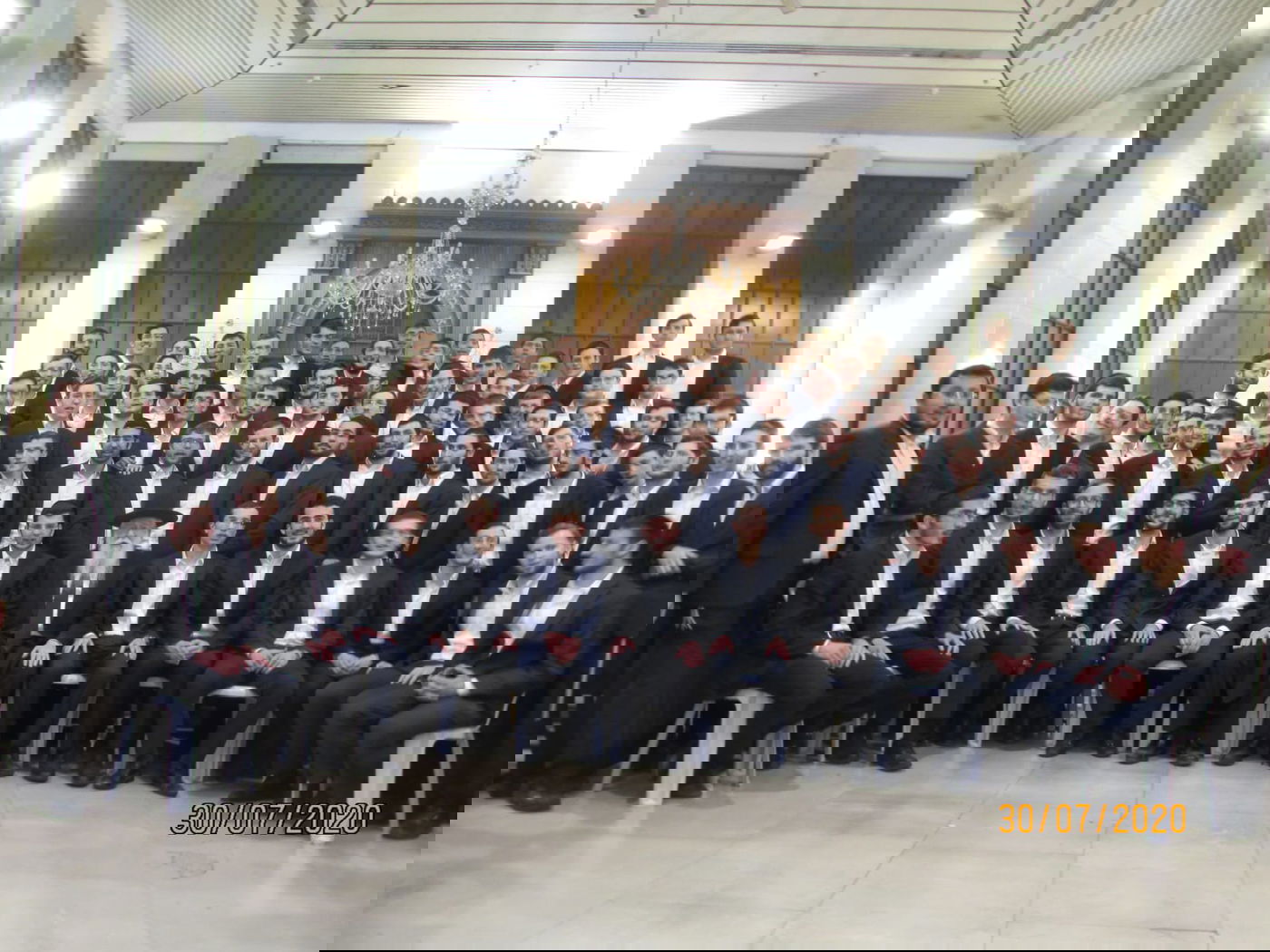 ביציאה ל'בין הזמנים': הגר"י רוזן הצטלם עם ה'שורדים'