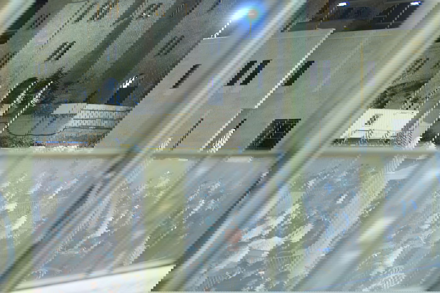 סוף הצום בשריד בית המקדש: תפילה, שירים ו'קידוש לבנה'