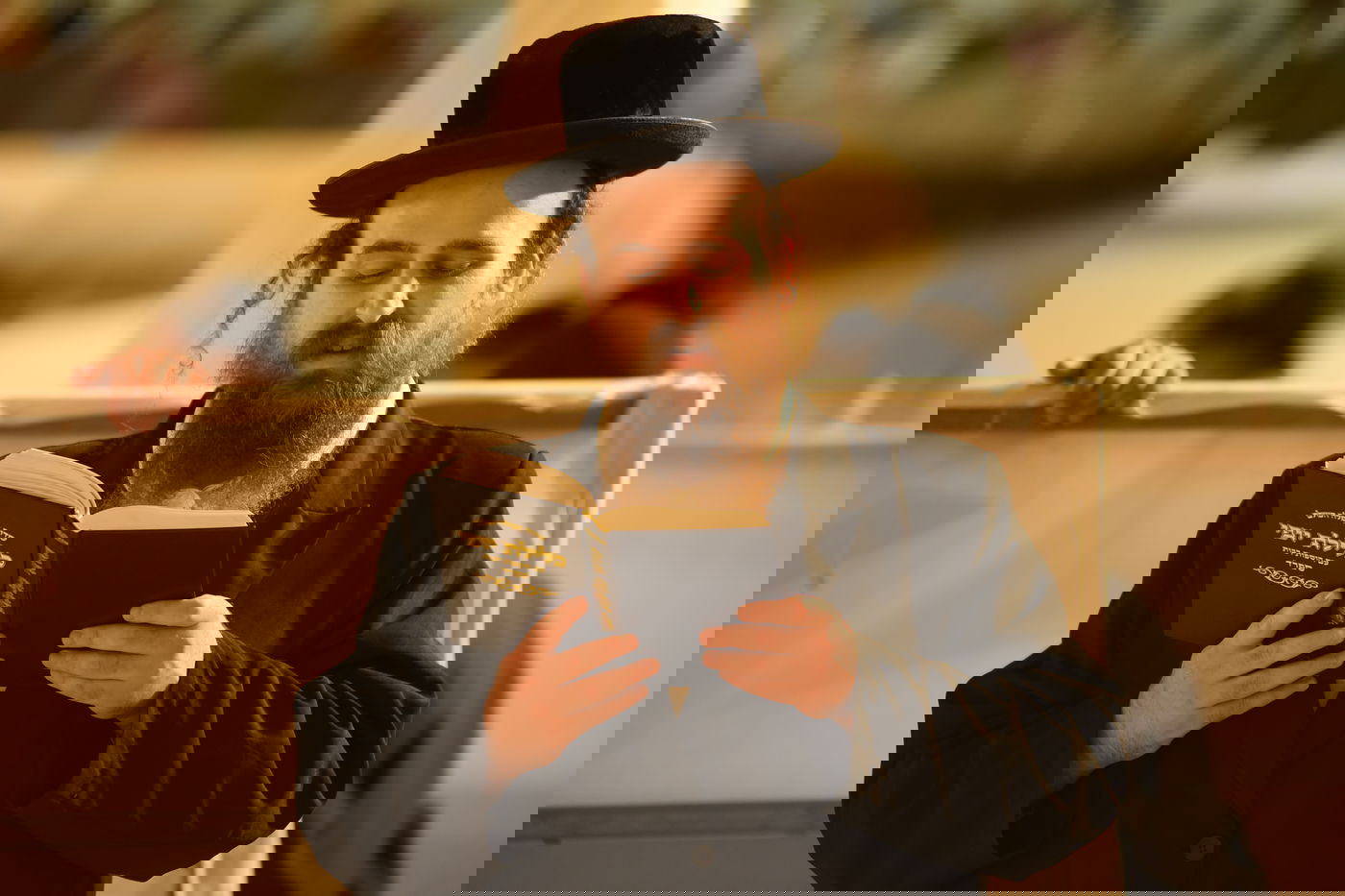 סוף הצום בשריד בית המקדש: תפילה, שירים ו'קידוש לבנה'