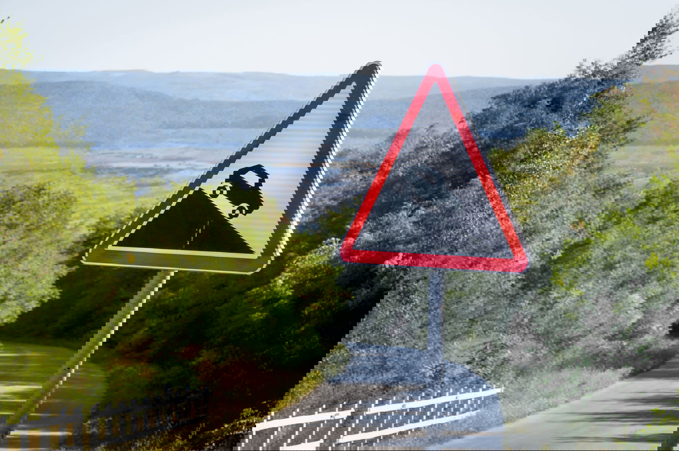 יוצאים לטייל? כך תחזרו בשלום • המדריך