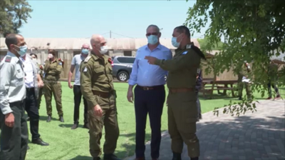 שר הביטחון: רק אויב בלי היגיון, יעז לבדוק את מוכנות צה"ל