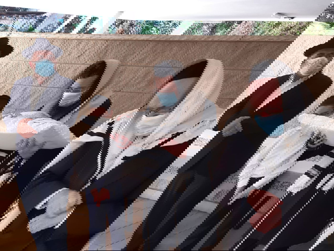 שמחה בבני ברק: ברית לבנו של הפוסק רבי עמרם פריד