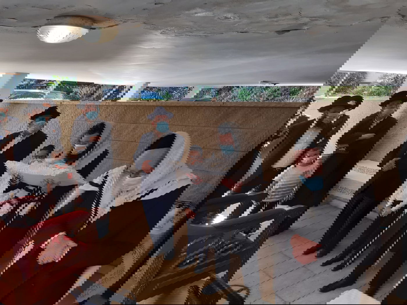 שמחה בבני ברק: ברית לבנו של הפוסק רבי עמרם פריד