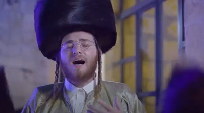 ה'שלום זכר' של גרומן, עם הזמרים החסידיים