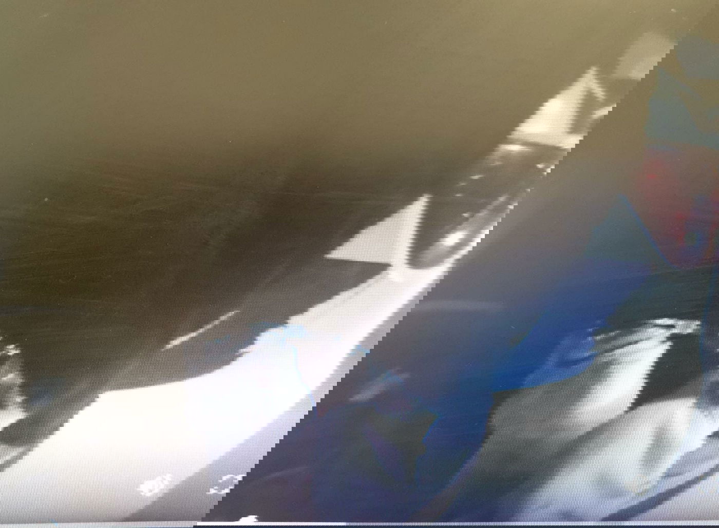 ריסק את דלת הבנק עם אבן כדי לגנוב ונתפס