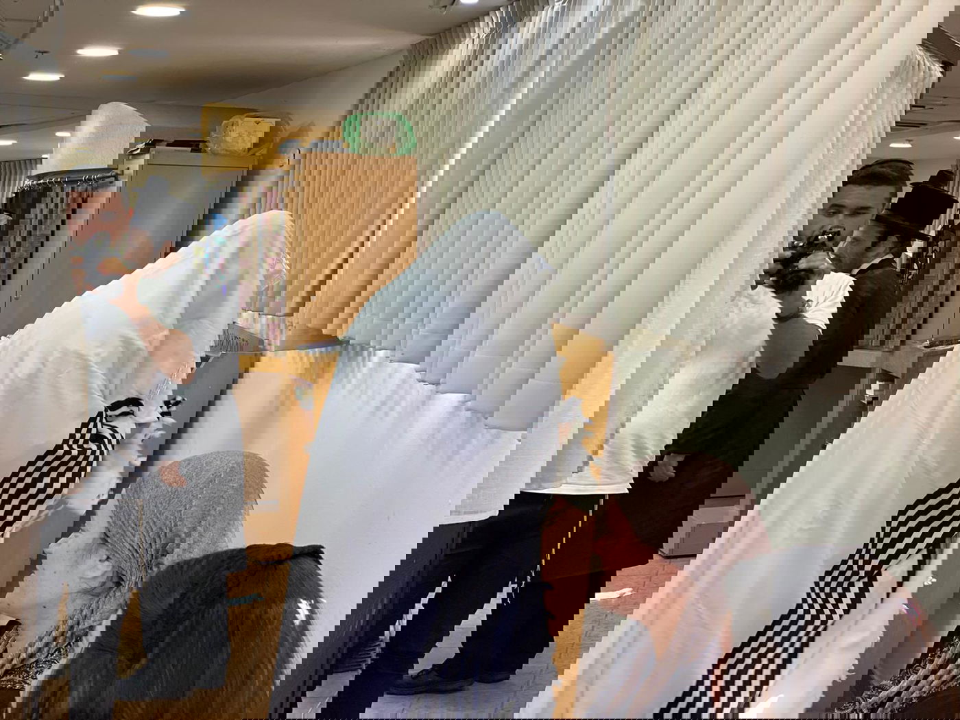 התרגשות במלונית: האבא התמגן ושימש סנדק בברית לבנו