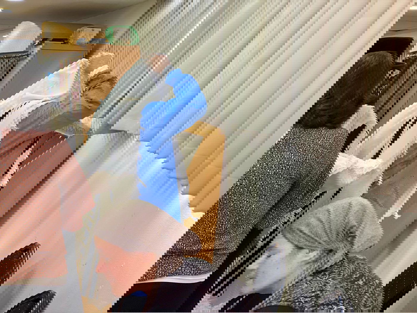 התרגשות במלונית: האבא התמגן ושימש סנדק בברית לבנו