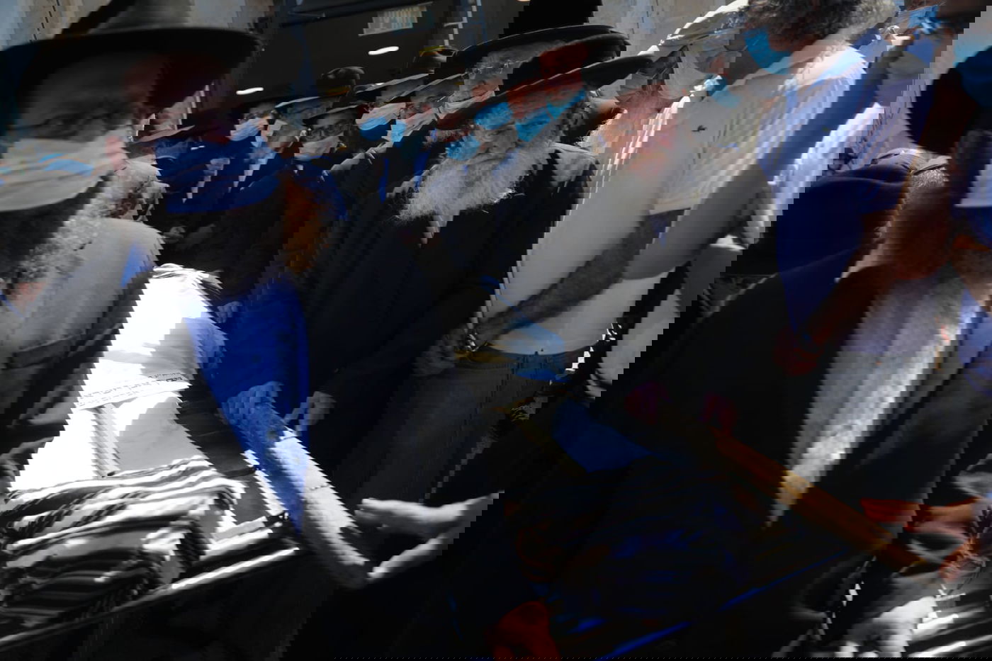 הנגיש את התורה: הגה"ח הרב שטיינזלץ נטמן בהר הזיתים