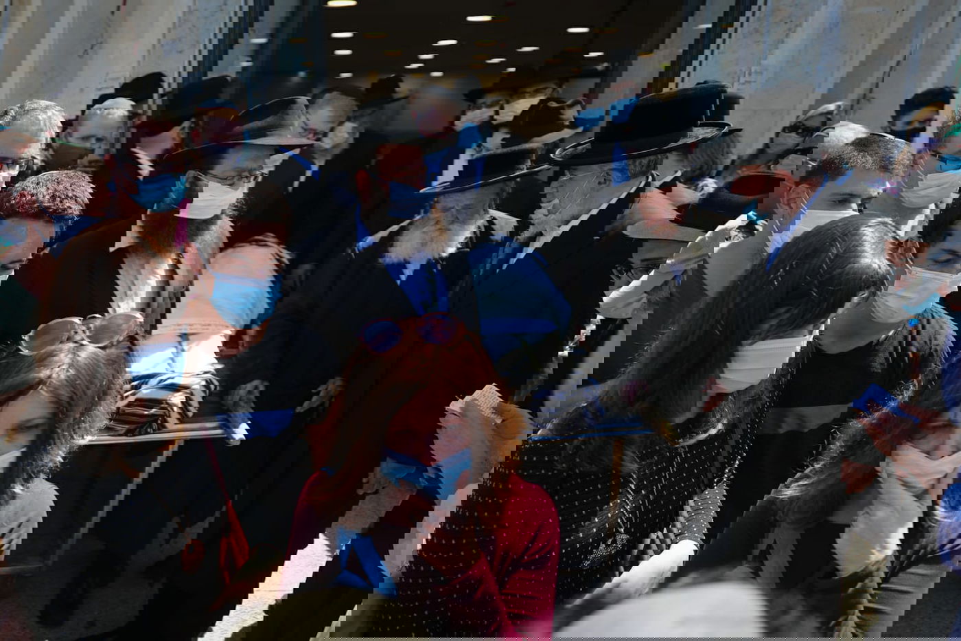 הנגיש את התורה: הגה"ח הרב שטיינזלץ נטמן בהר הזיתים