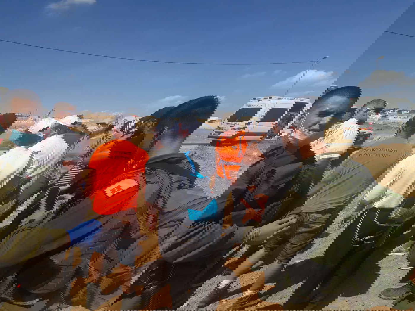 משפחה חולצה מנחל תקוע; בת 18 תשושה