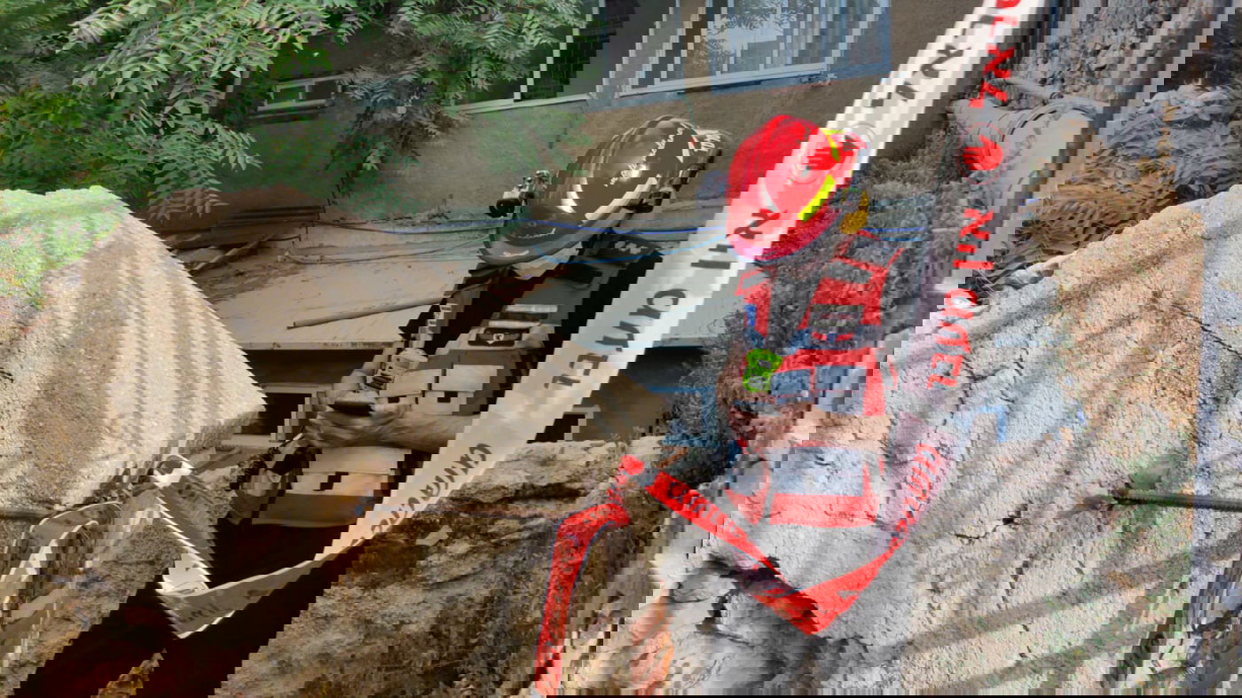 שריפה פרצה בדירה במאה שערים; גבר בן 30 נשרף למוות